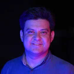 کسری نیک آذر